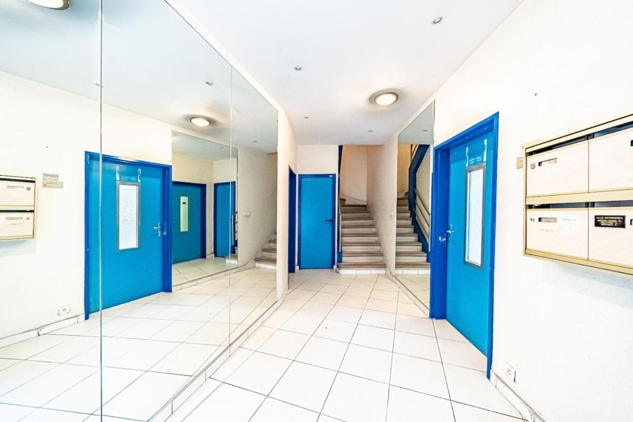 Apartamento Sleep And Go - Cozy 9 People - Oullins Exterior foto