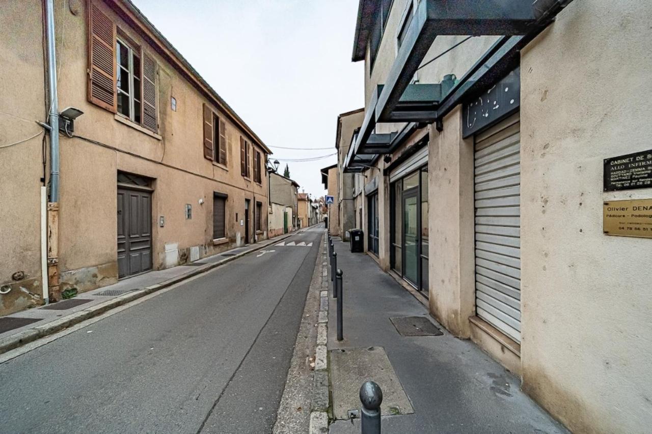 Apartamento Sleep And Go - Cozy 9 People - Oullins Exterior foto